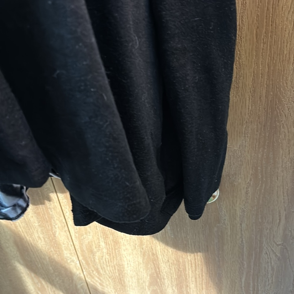 🧿🍁 Tank/Cardigan Combo - Picture 3 of 8